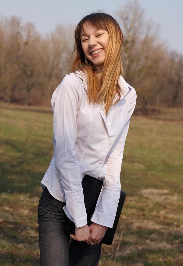 Яна, 21